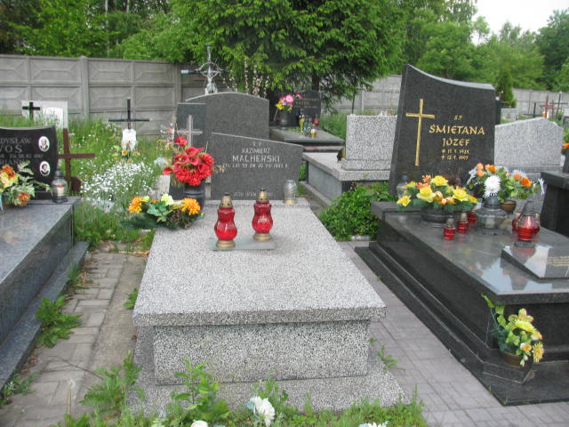 Grób Kazimierz Macherski